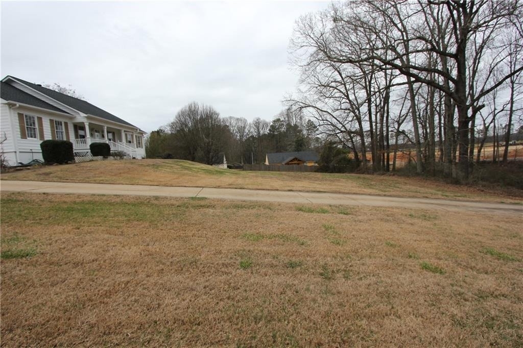 818 Springlake Road - Photo 23