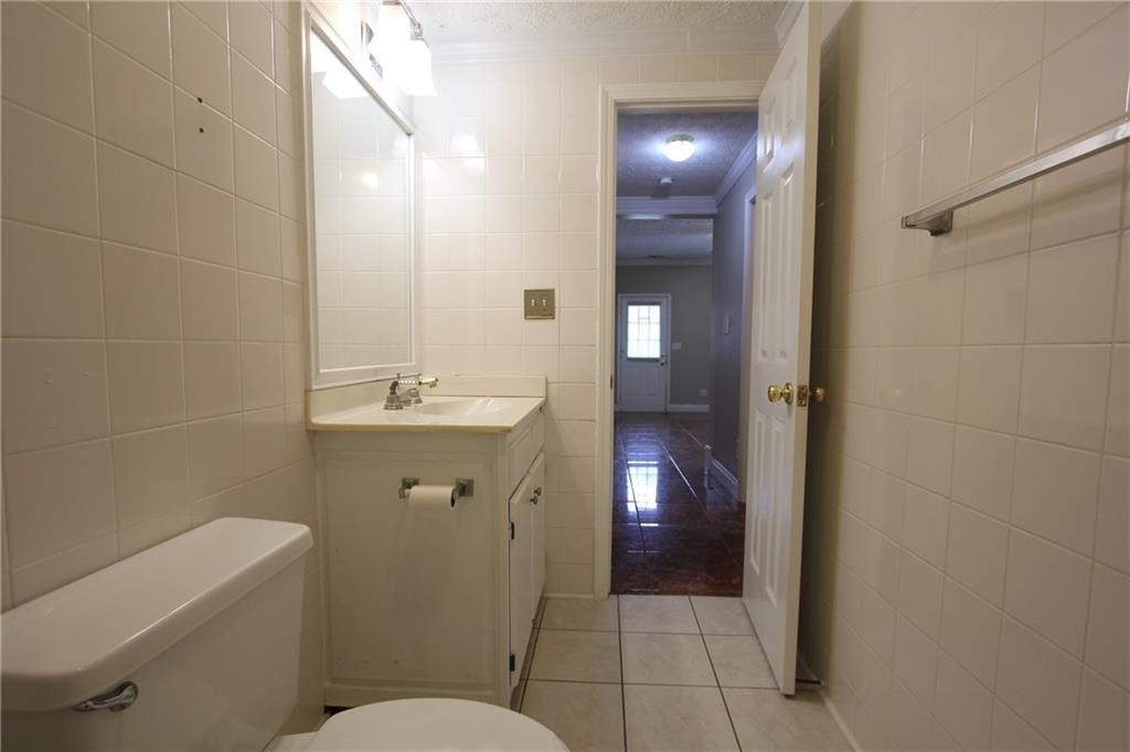 818 Springlake Road - Photo 20