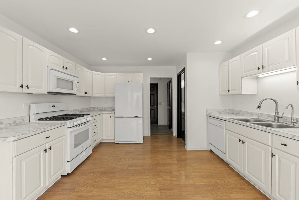 2430 Caton Crest Court - Photo 6