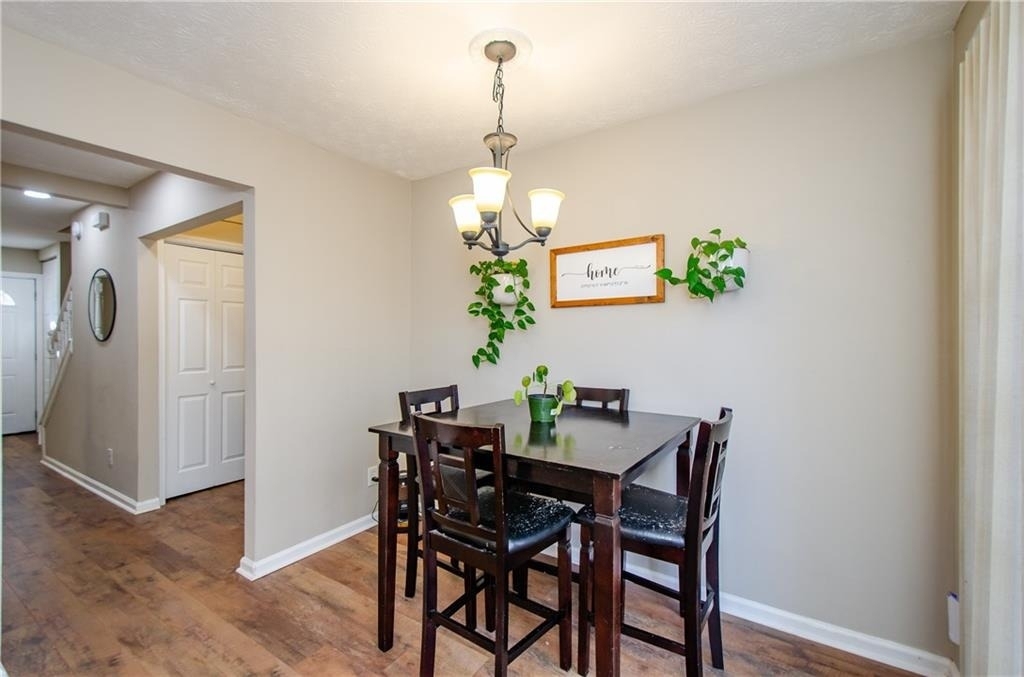 1066 Wedgewood Lane - Photo 7