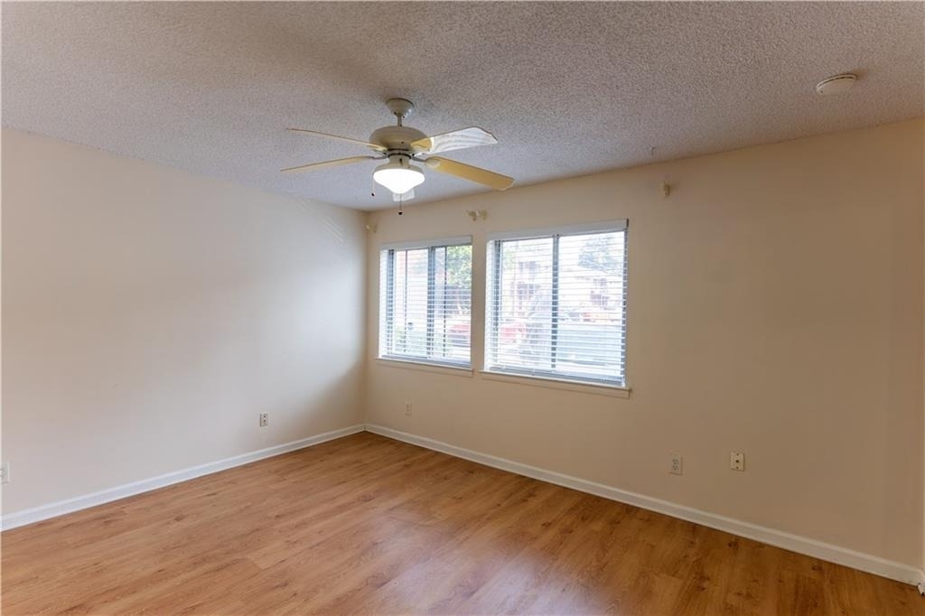 4266 Roswell Road Ne - Photo 3