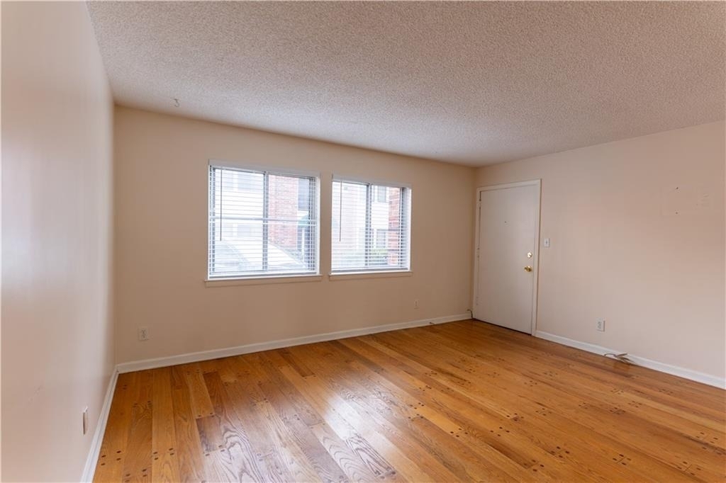 4266 Roswell Road Ne - Photo 10