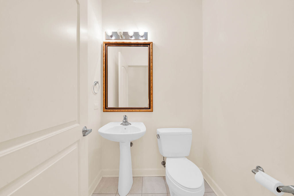 450 E Waterside Drive - Photo 20