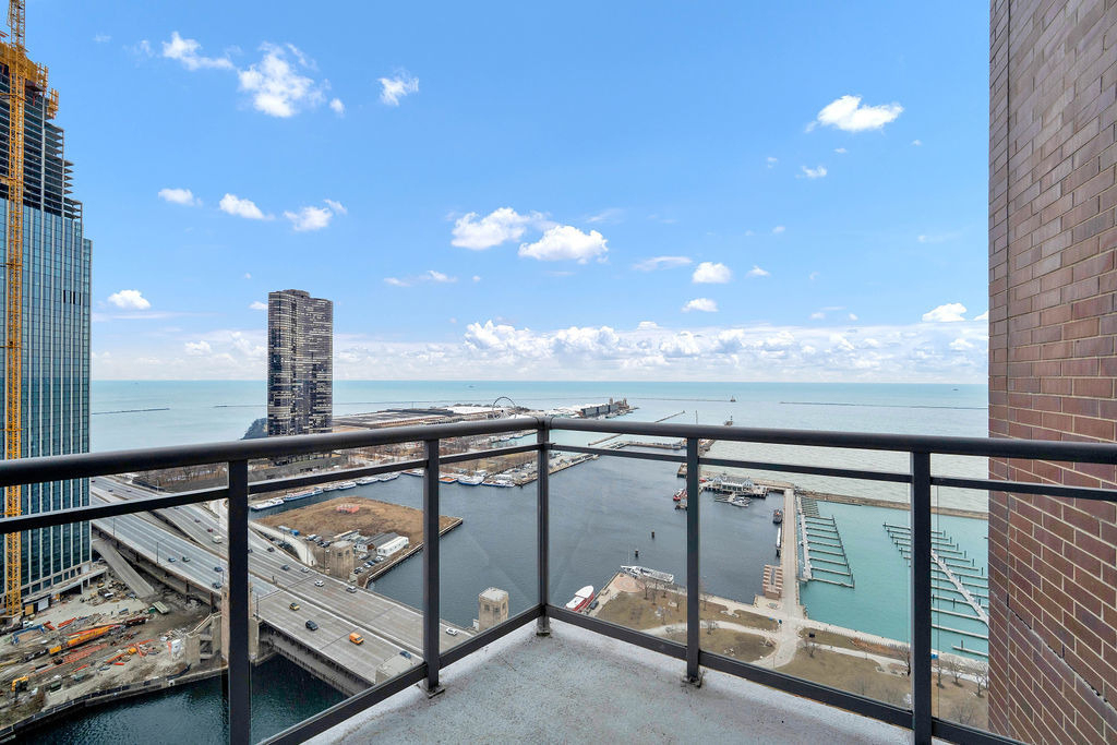 450 E Waterside Drive - Photo 6