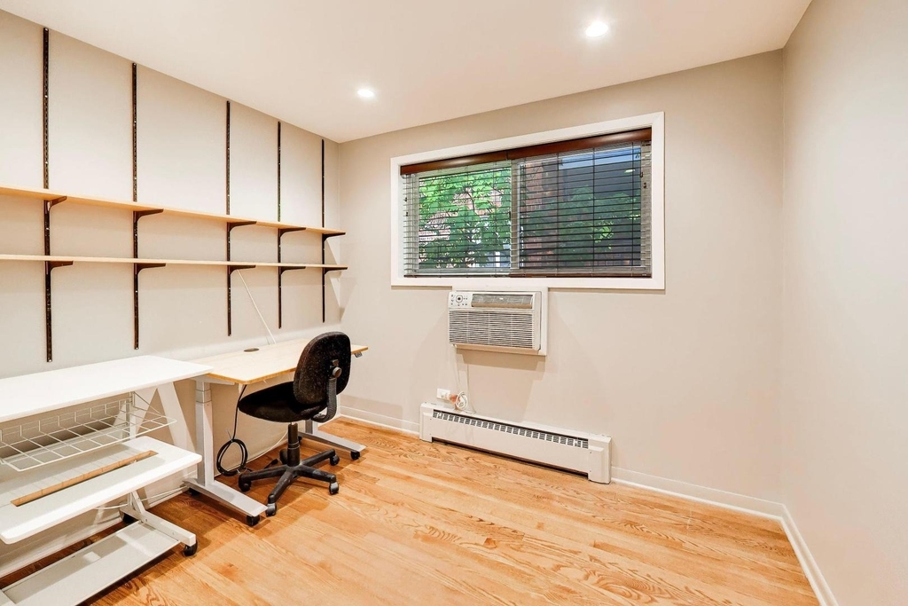 2722 Central Street - Photo 21