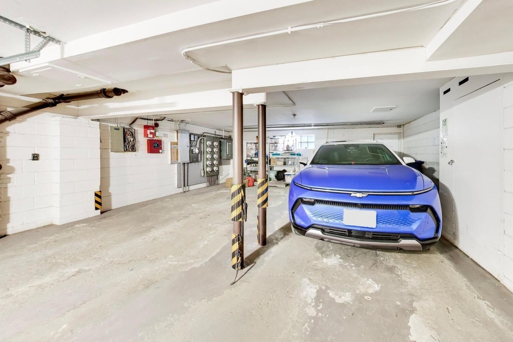 2722 Central Street - Photo 26