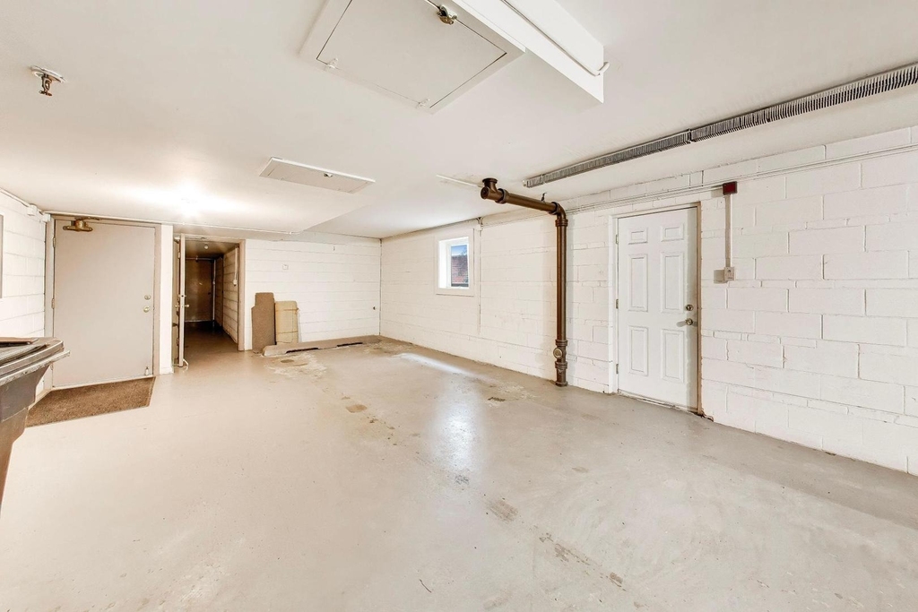 2722 Central Street - Photo 25