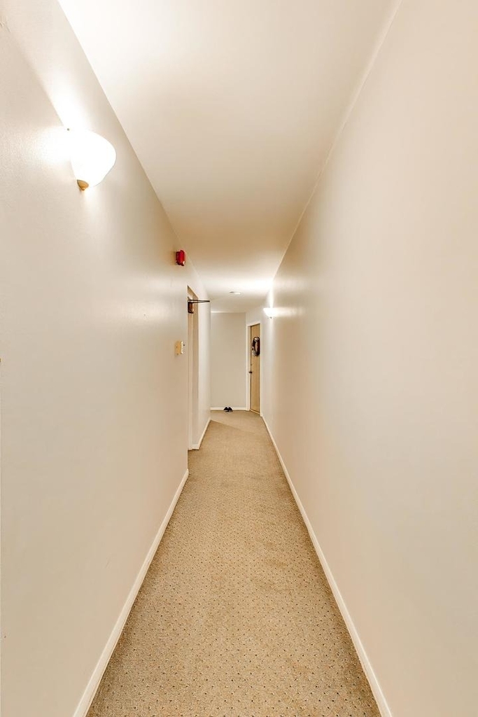 2722 Central Street - Photo 5