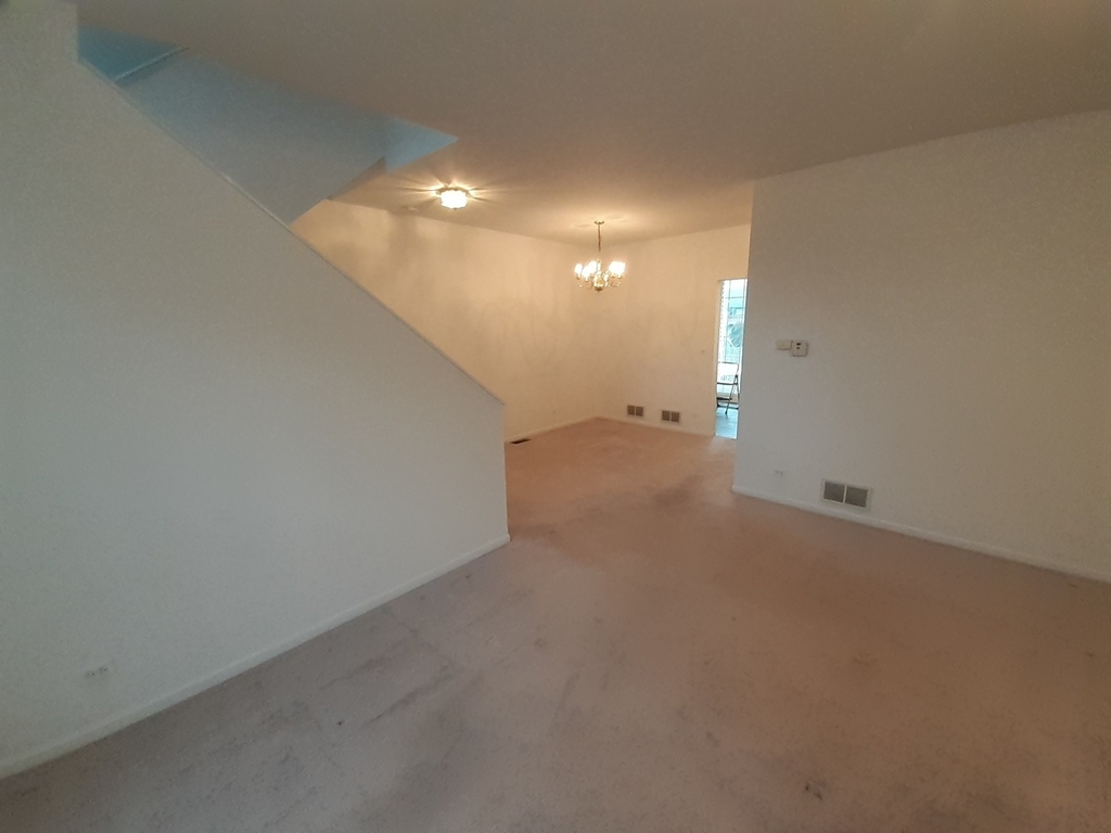11 E Illinois Avenue - Photo 7