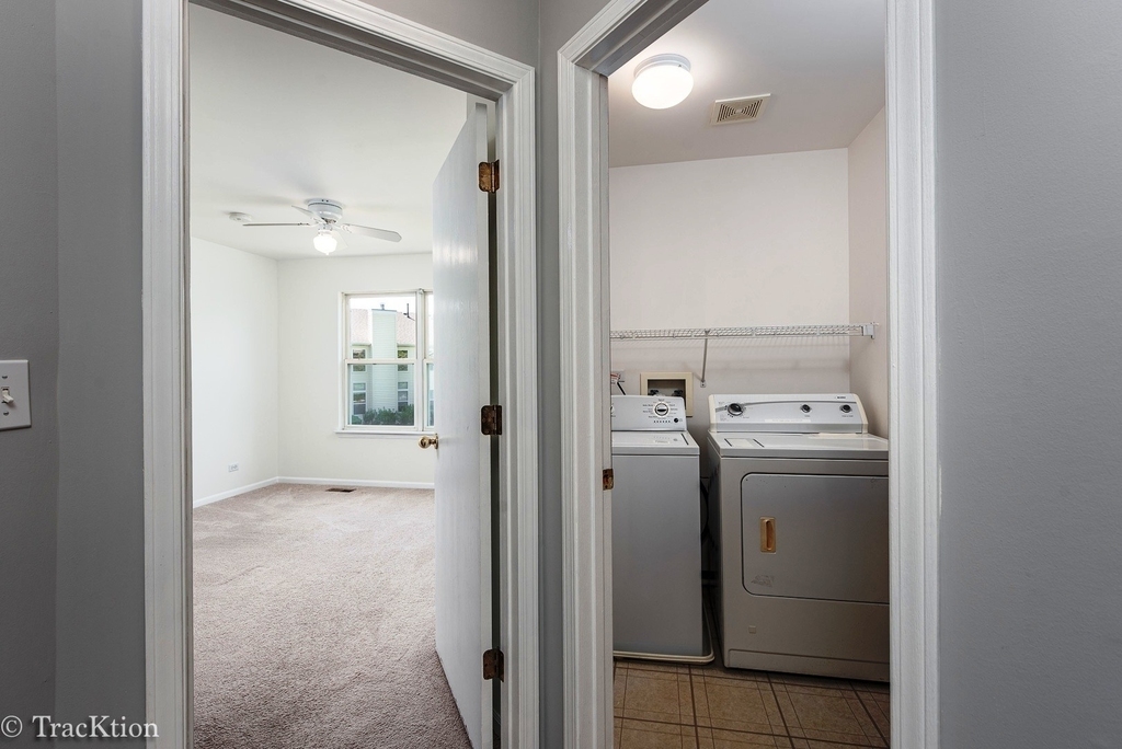 1567 E Citadel Court - Photo 15