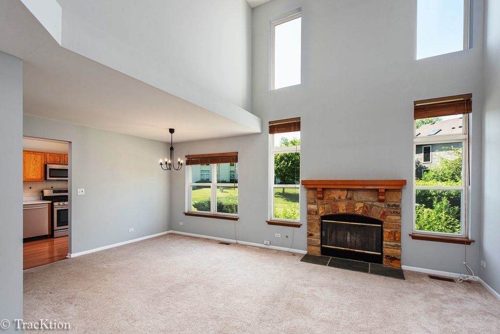 1567 E Citadel Court - Photo 4
