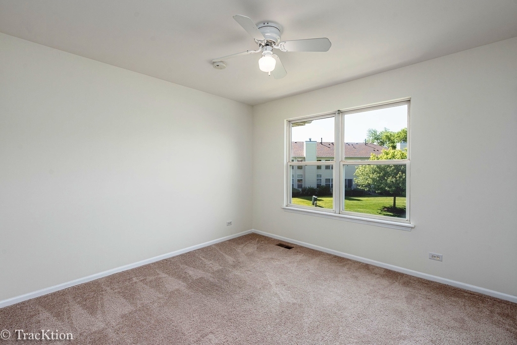 1567 E Citadel Court - Photo 16