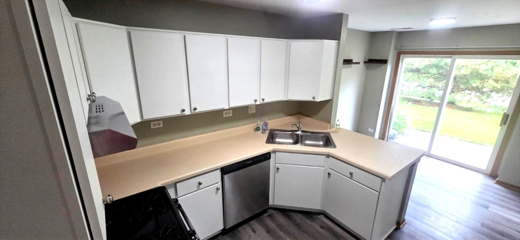 156 Castlewood Court - Photo 23