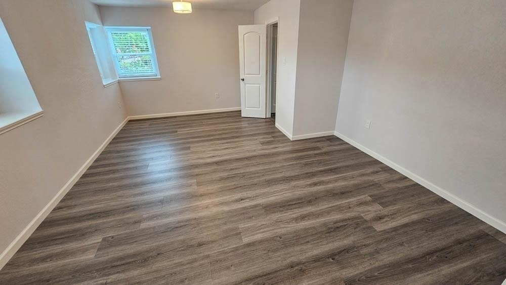 9327 Leader Street - Photo 4