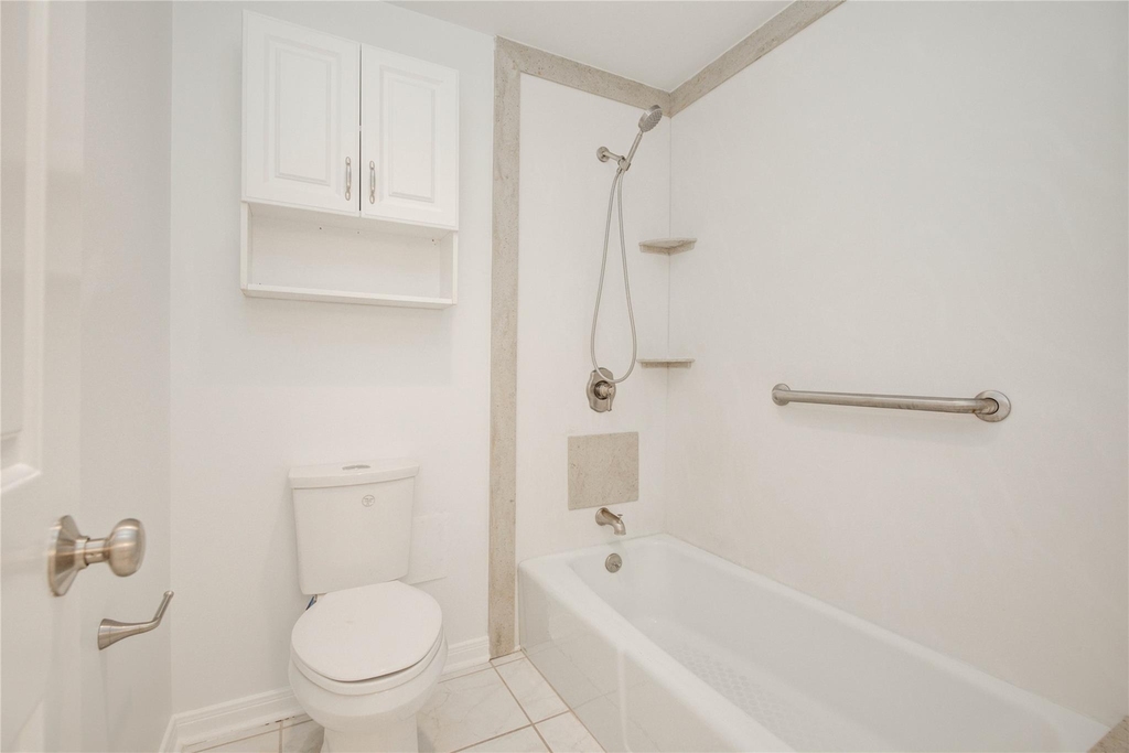 15 Greenway Plaza - Photo 31