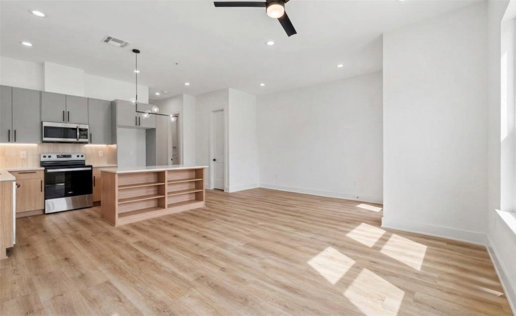6624 Saint Augustine Street - Photo 3