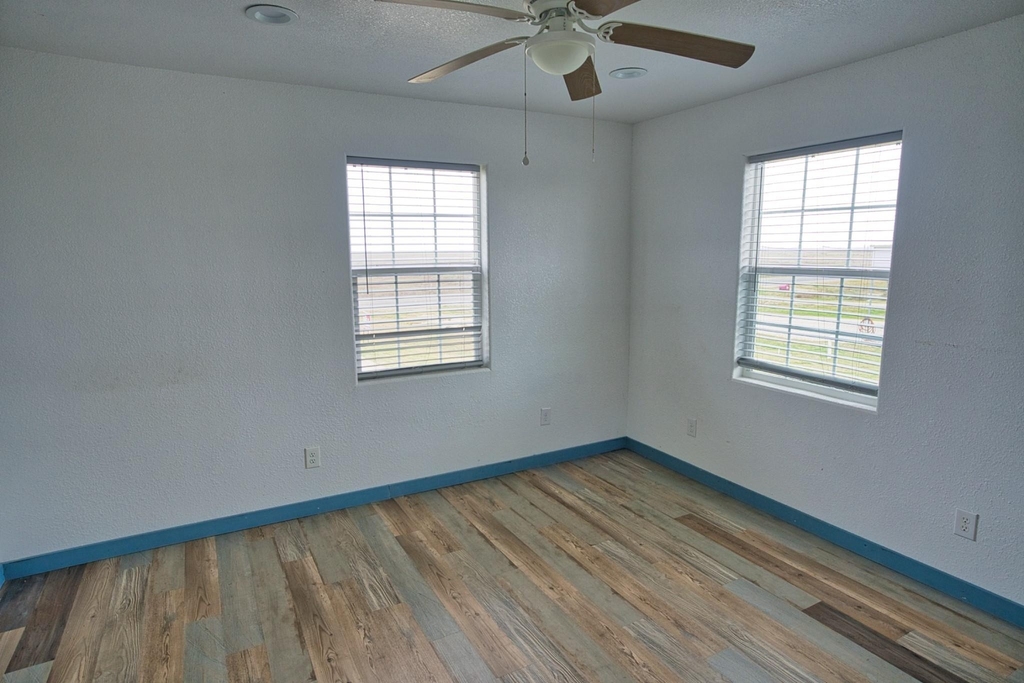 26314 Fm 457 - Photo 10