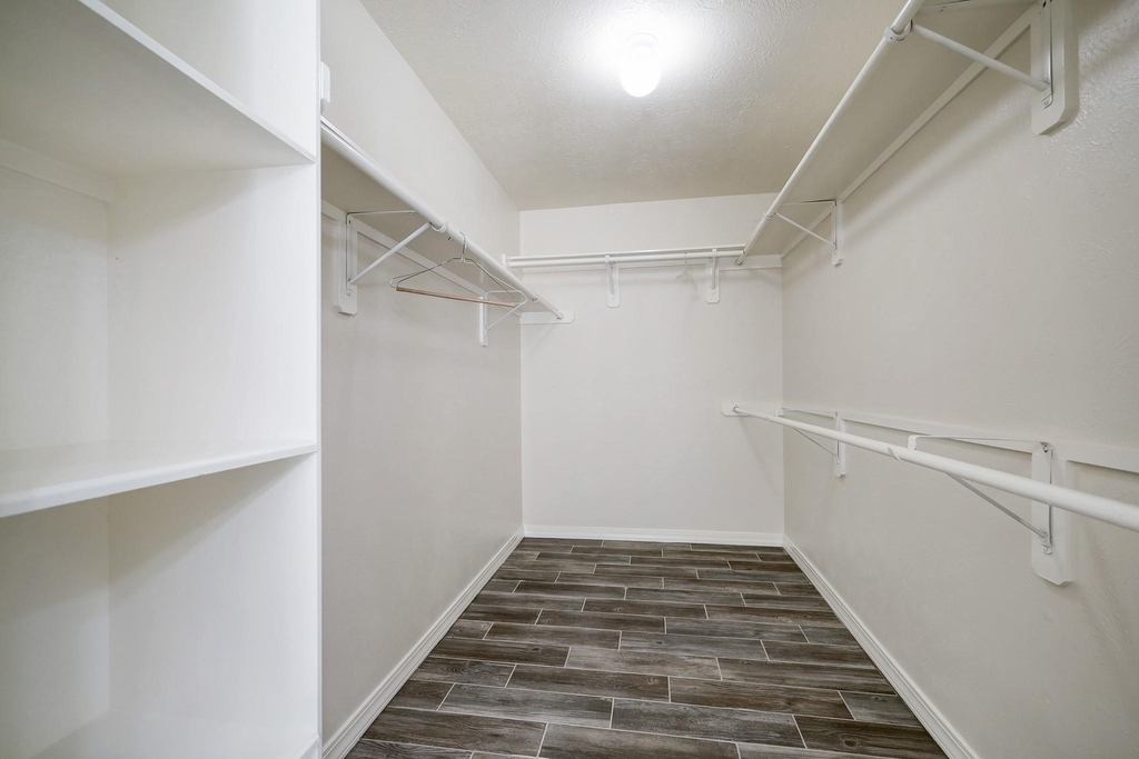17407 Winfield Square - Photo 20