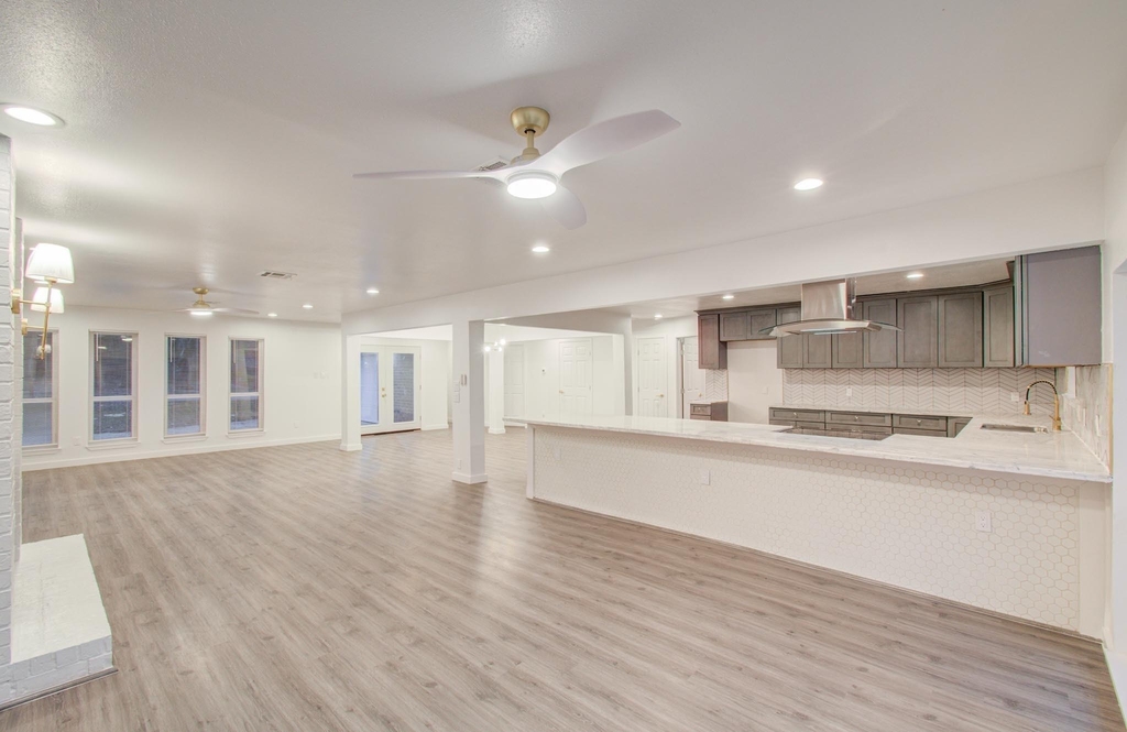 523 Brandon Road - Photo 7