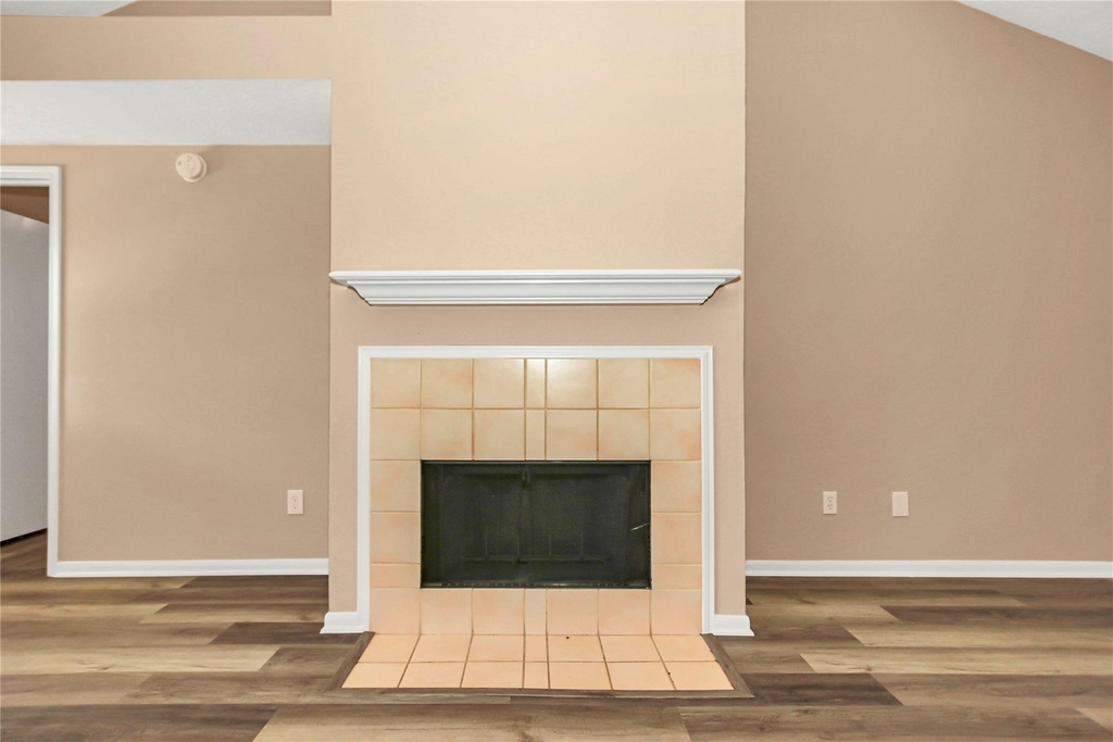 8235 Alabaster Drive - Photo 21