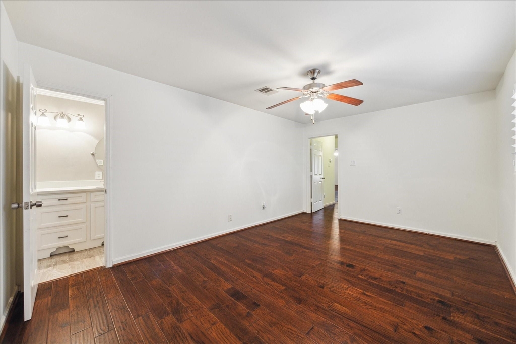 6215 Cheena Drive - Photo 13