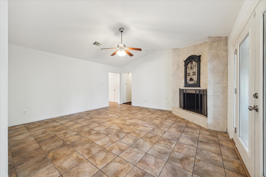 6215 Cheena Drive - Photo 5