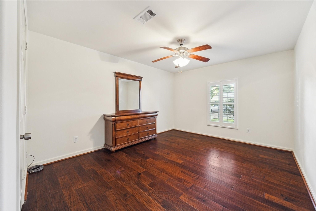 6215 Cheena Drive - Photo 18