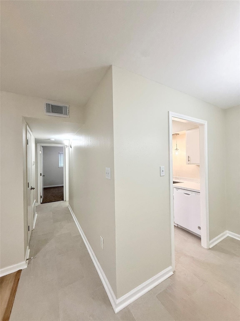 130 Oyster Creek Drive - Photo 10