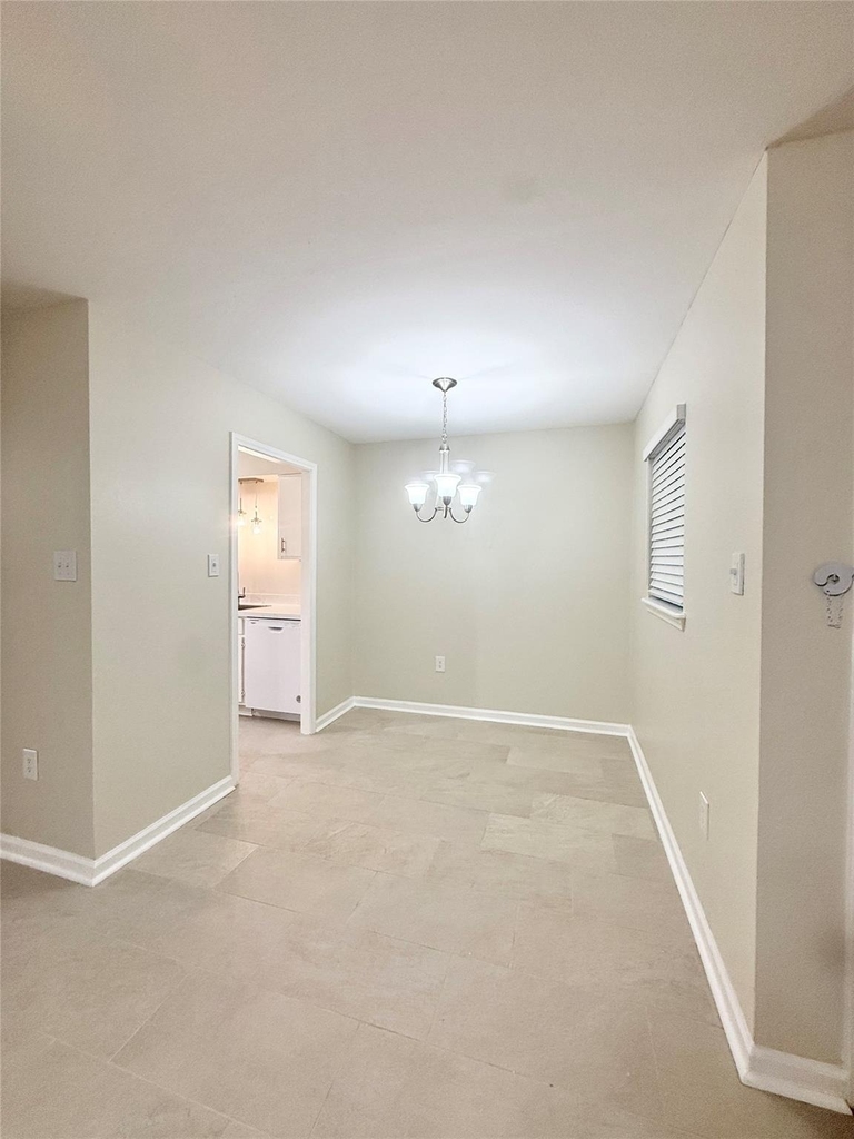 130 Oyster Creek Drive - Photo 4