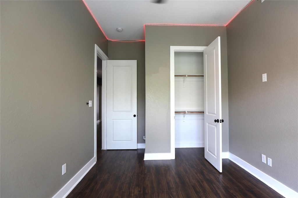 4422 Phlox Street - Photo 14