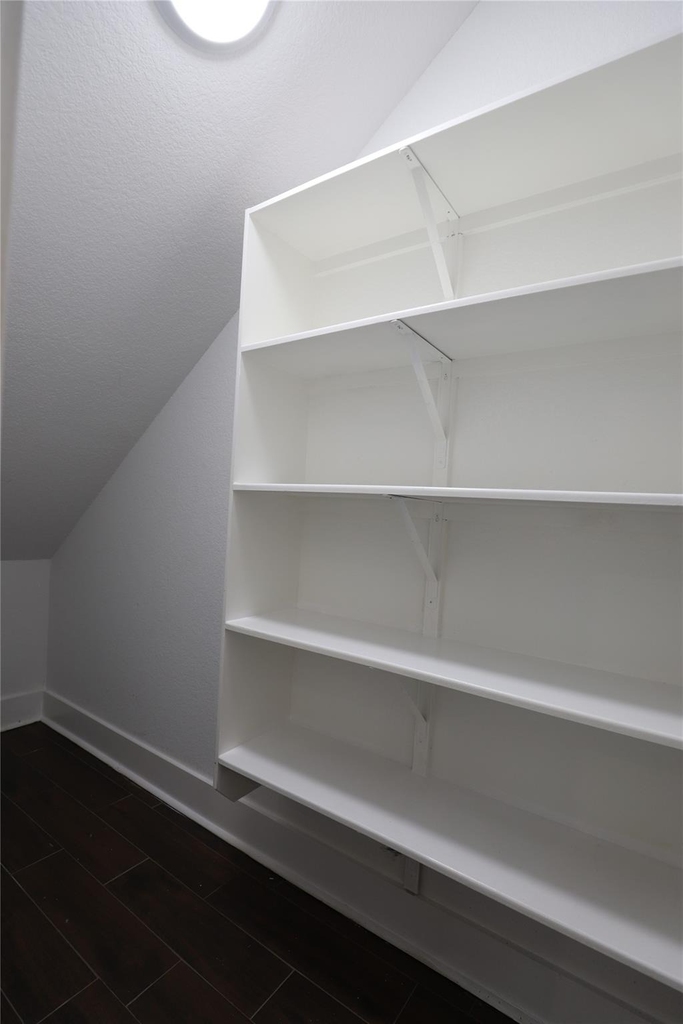 4422 Phlox Street - Photo 4