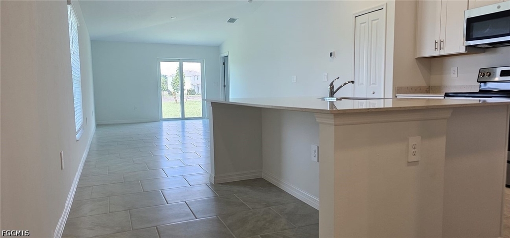 20190 Caroline Creek Place - Photo 2