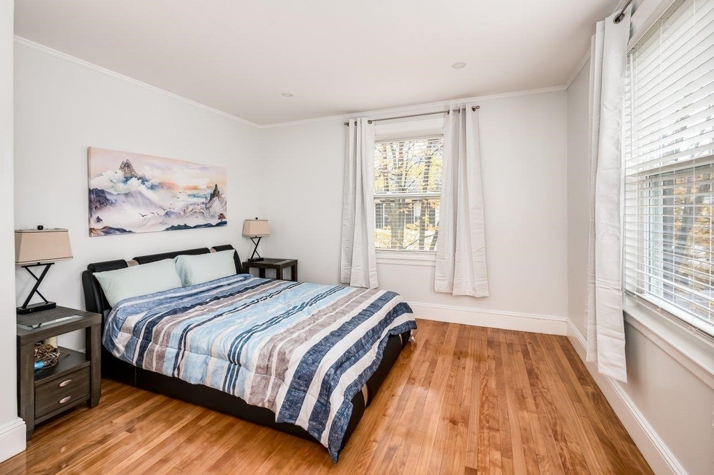 815 Central - Photo 26
