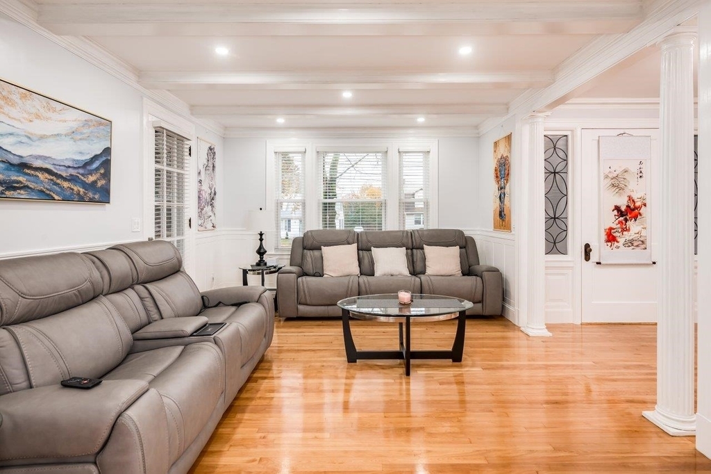 815 Central - Photo 20