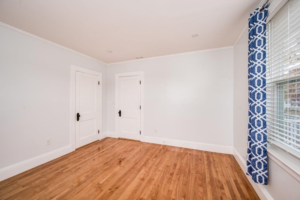 815 Central - Photo 33