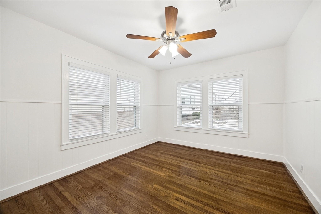 1937 W Mckinney Street - Photo 9