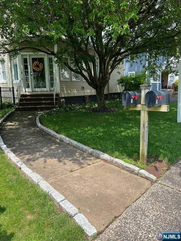 211 Paterson - Photo 1