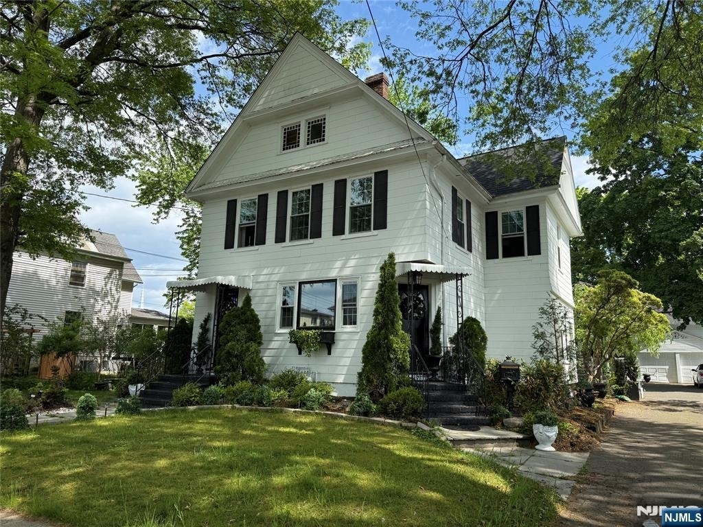 76 Elm - Photo 1