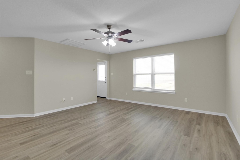 12302 Wavecrest Road - Photo 14