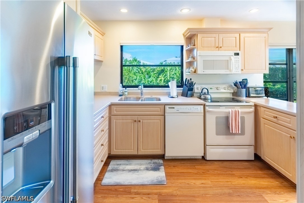 522 Beachwalk Circle - Photo 14