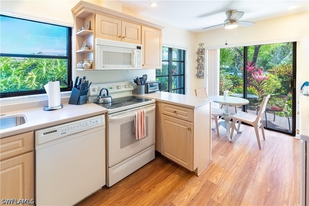 522 Beachwalk Circle - Photo 12