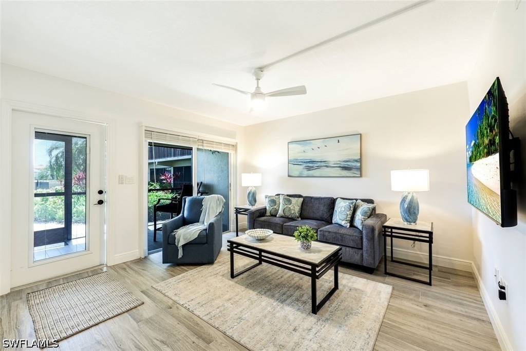 3200 Gulf Shore Boulevard N - Photo 4