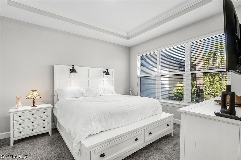 15561 Vittorio Street - Photo 8
