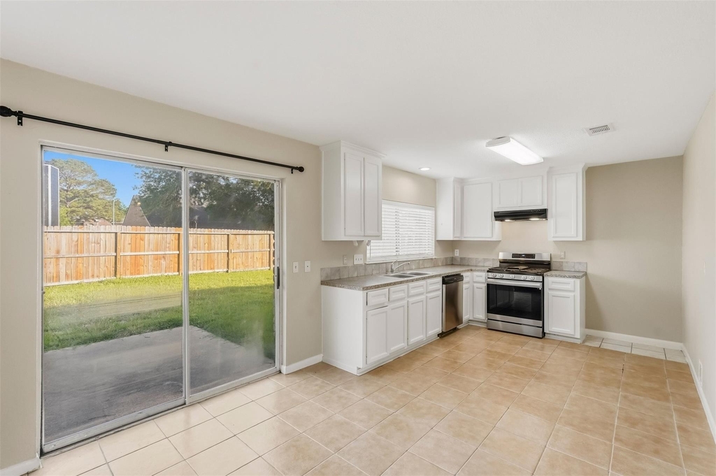 2658 Anthony Hay Lane - Photo 13