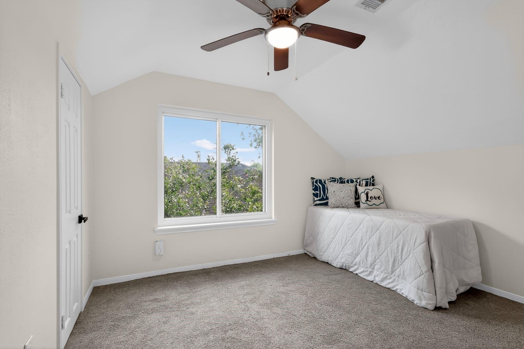 417 W Hillary Circle - Photo 30