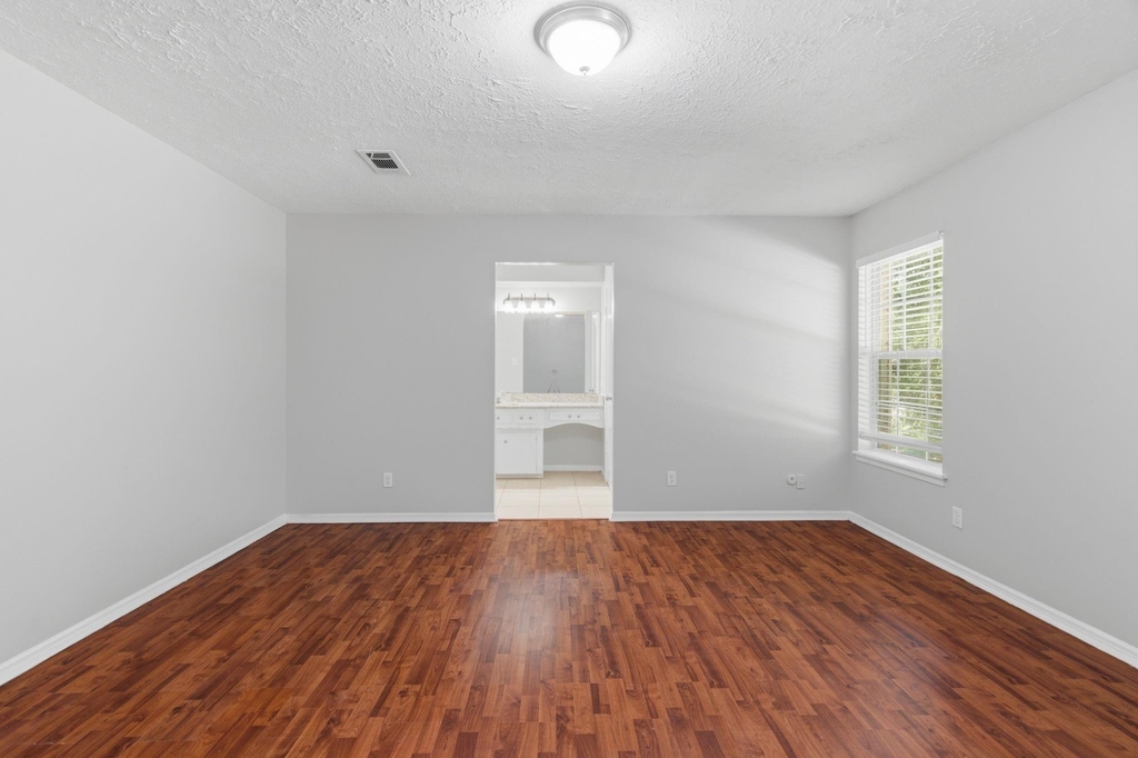 1122 Tigris Lane - Photo 15