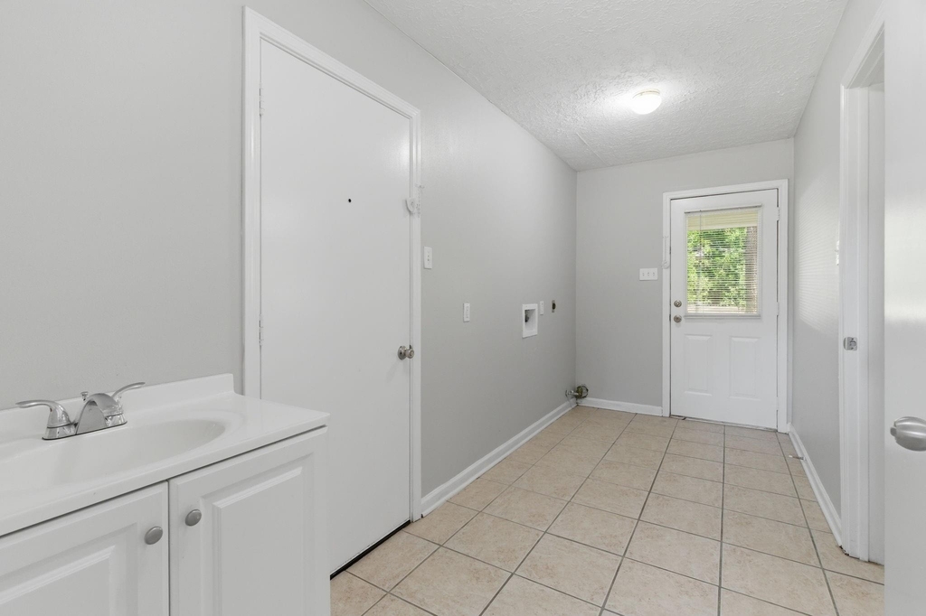 1122 Tigris Lane - Photo 22