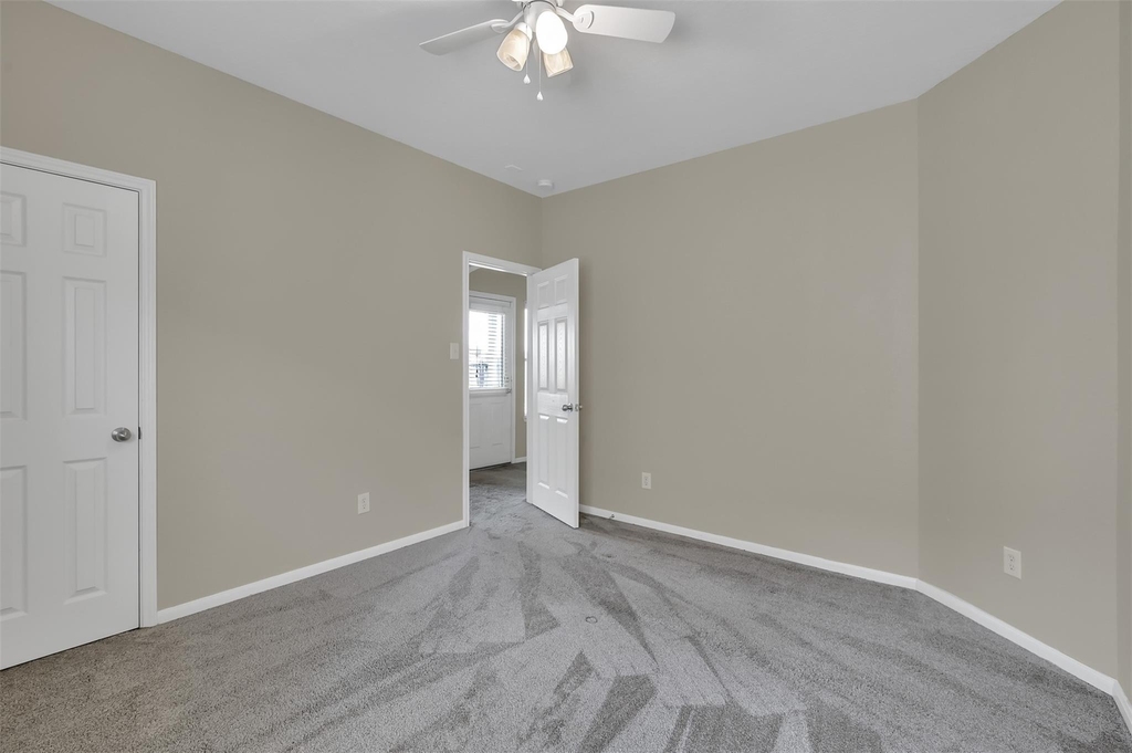 6534 Bella Noche Drive - Photo 8