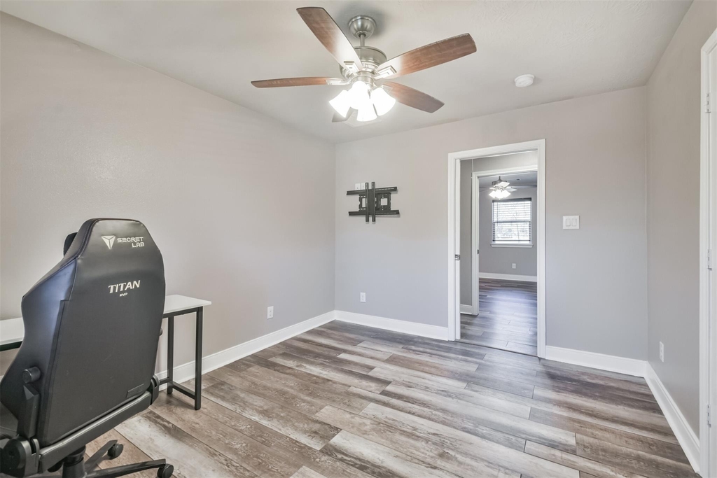 24237 Creekwood Drive - Photo 26