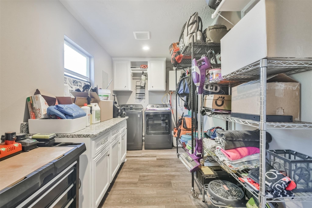 24237 Creekwood Drive - Photo 35